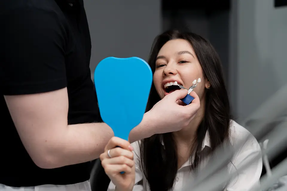 Emax Veneers in Sidcup: A Straightforward Guide for Ardent Patients
