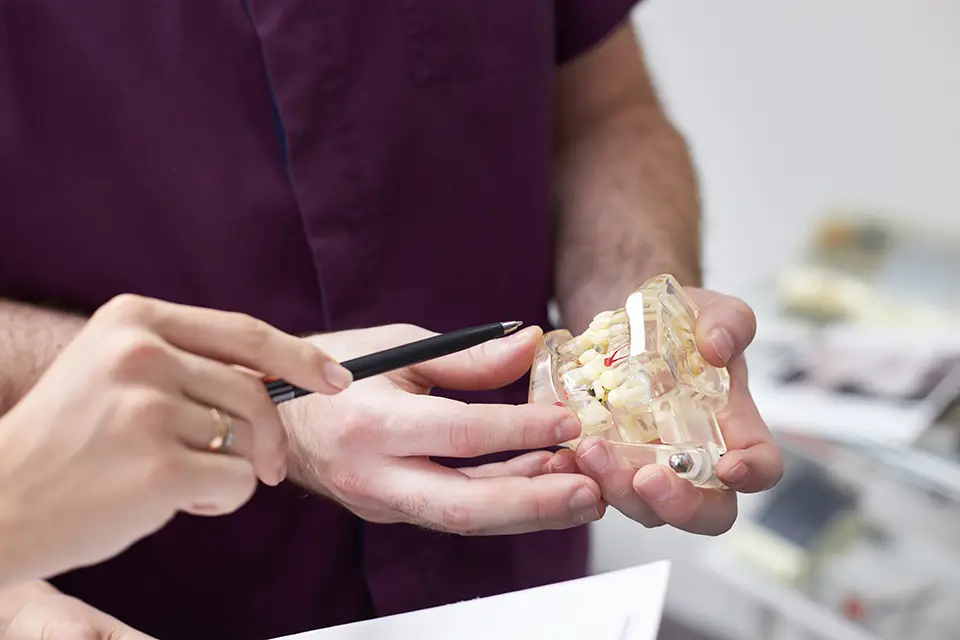 Ridge Augmentation vs Bone Graft: Differences, Healing Time, and Cost in the UK