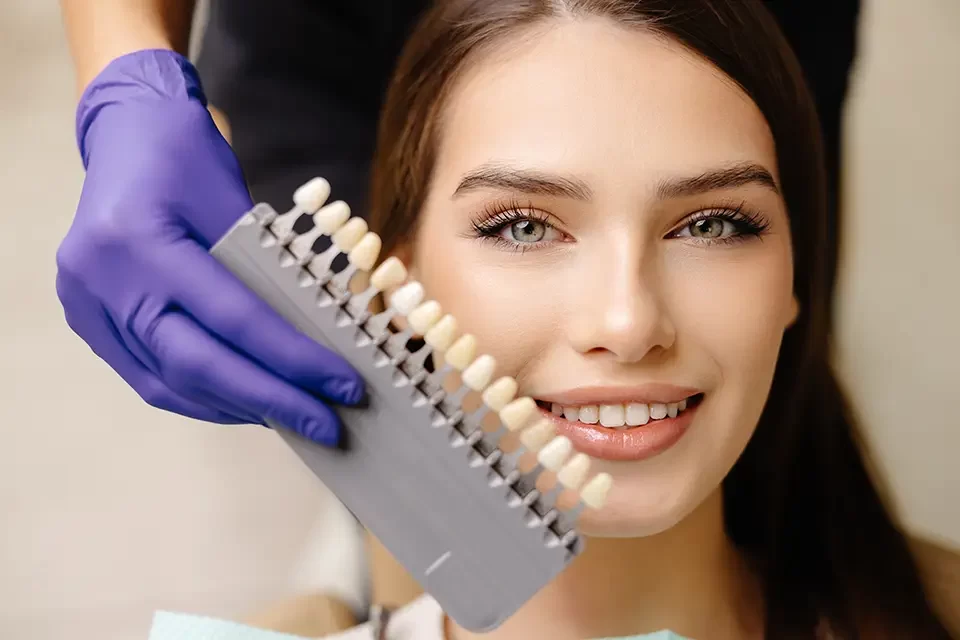 Porcelain Veneers Pros & Cons