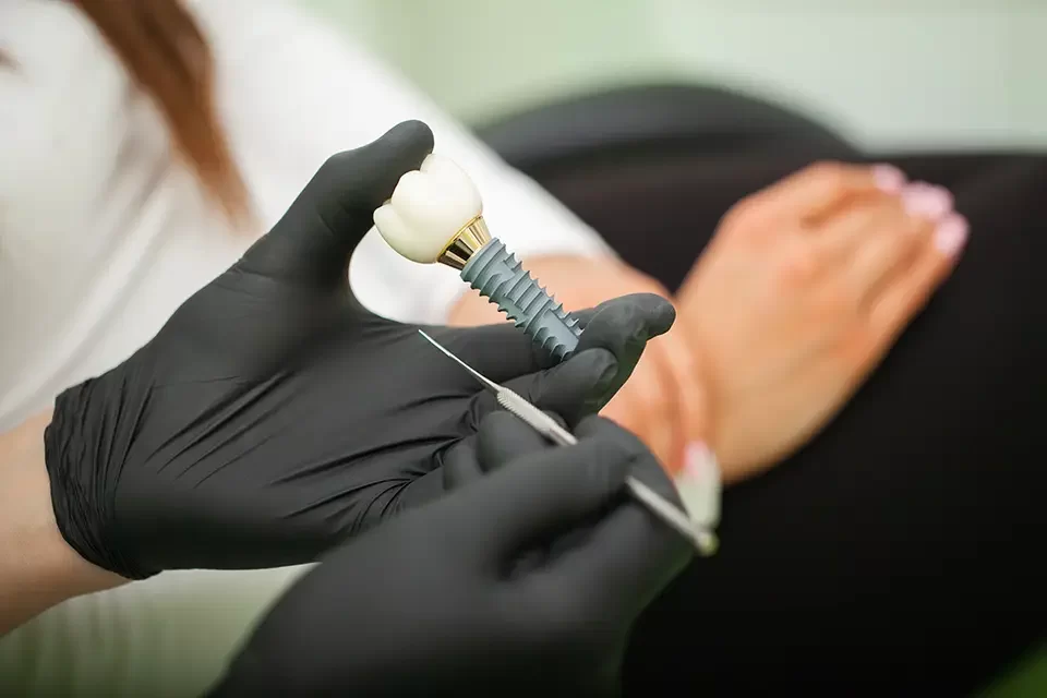 Endosteal Implants Pros and Cons